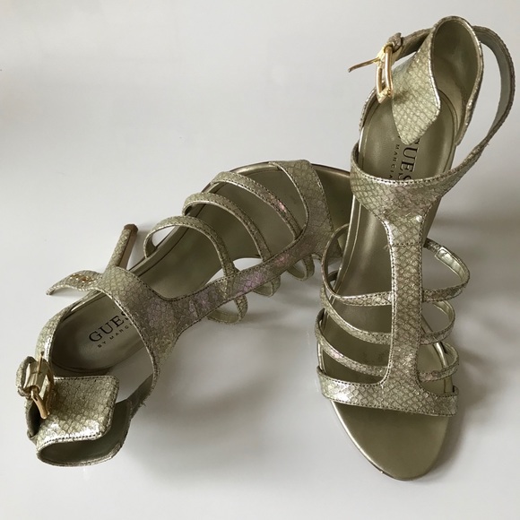 Gold heels sz 7 - Picture 1 of 3